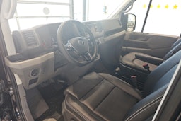 harmaa Volkswagen Crafter 2025 kuva 6.