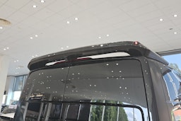 harmaa Volkswagen Crafter 2025 kuva 15.