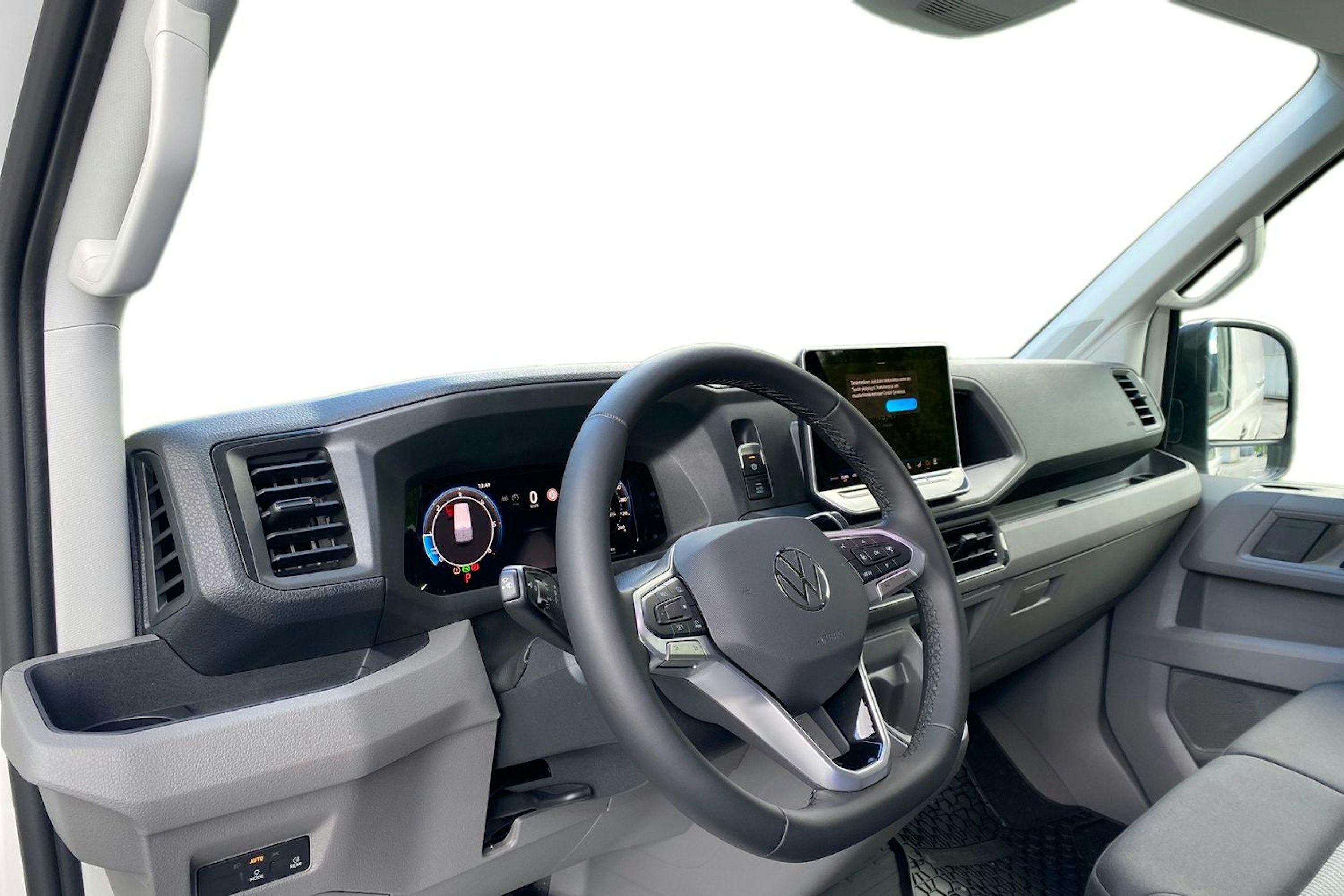 valkoinen Volkswagen Crafter 2025 kuva 8.