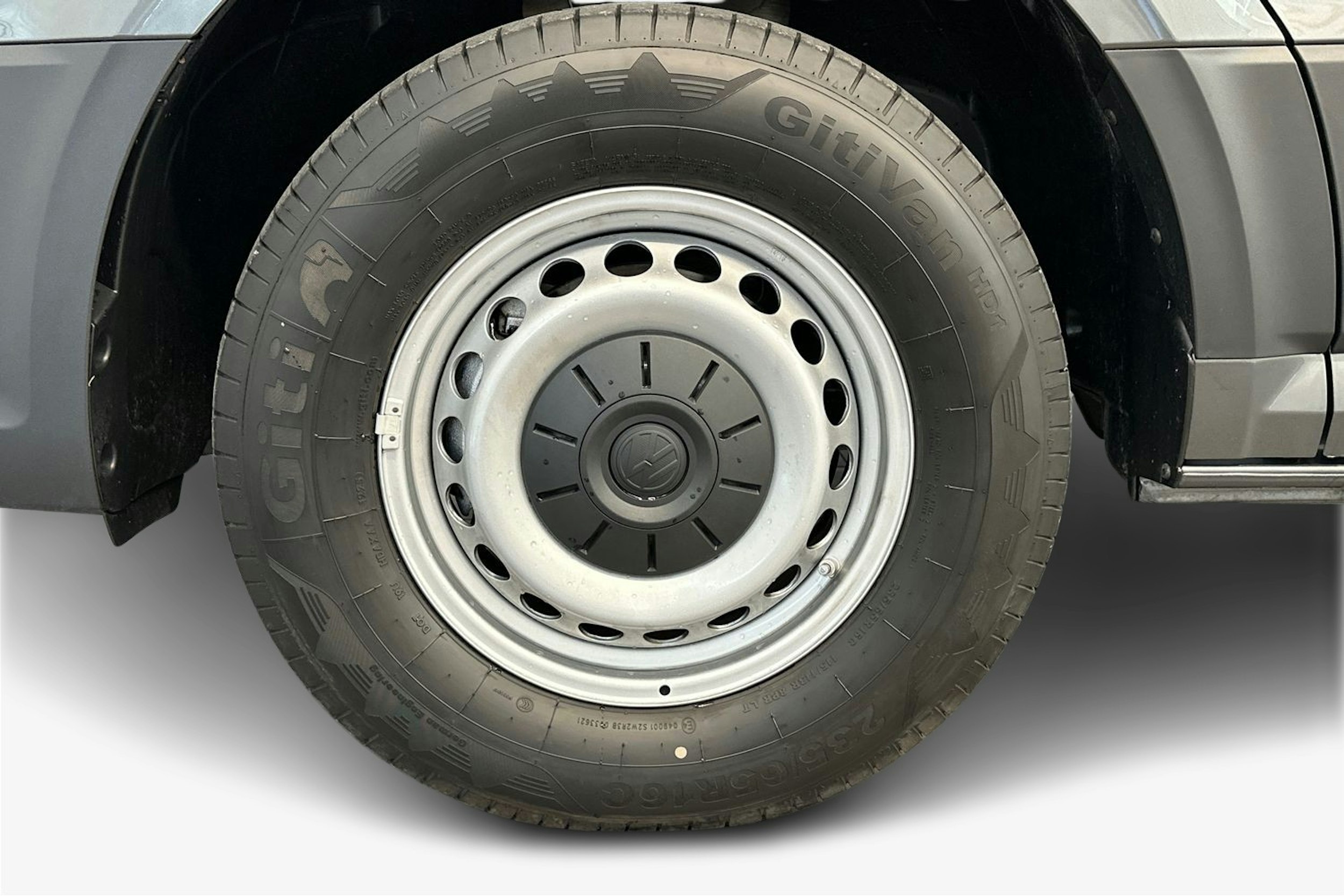 harmaa Volkswagen Crafter 2025 kuva 11.