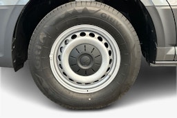 harmaa Volkswagen Crafter 2025 kuva 11.