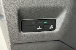 harmaa Volkswagen Crafter 2025 kuva 17.