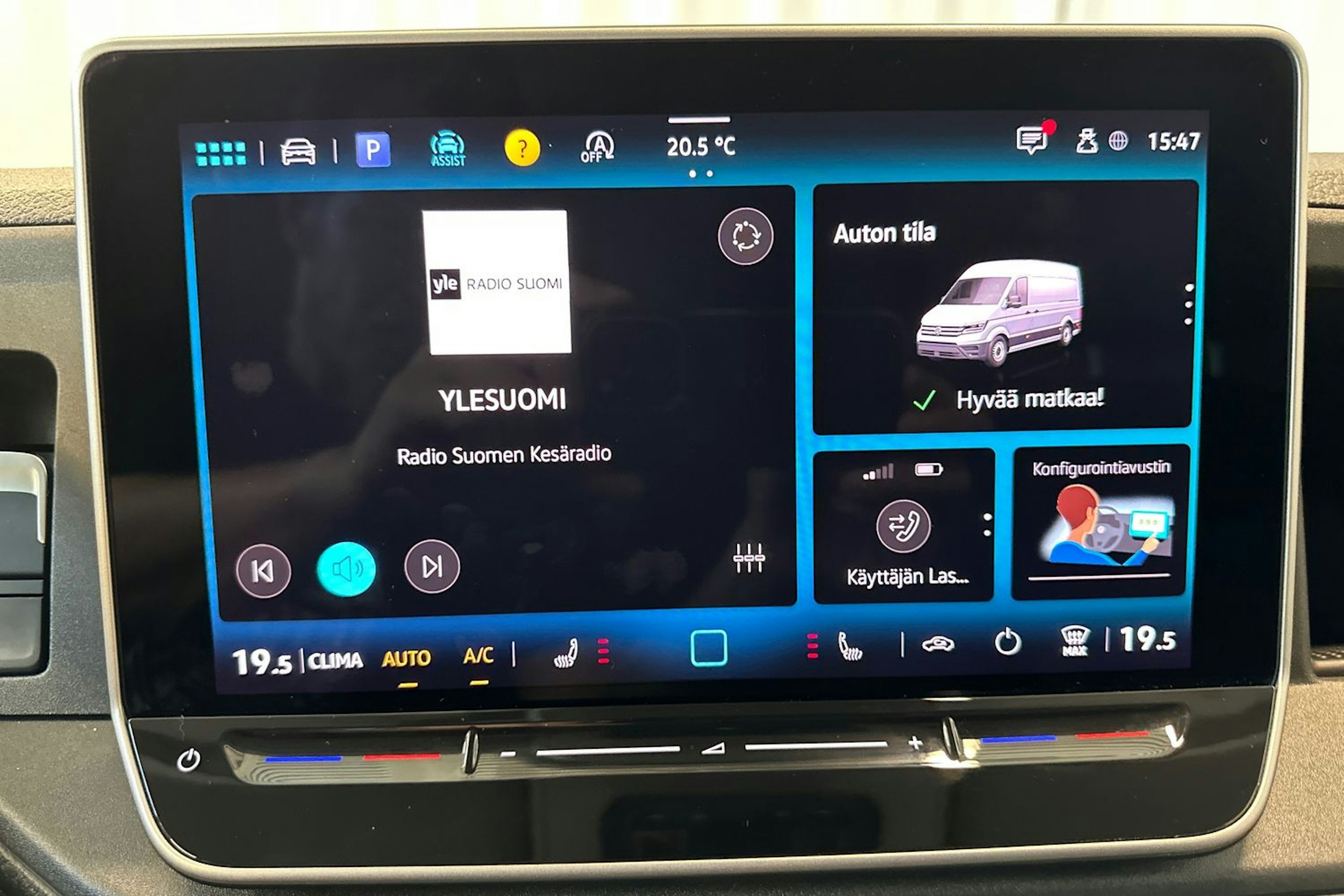 harmaa Volkswagen Crafter 2025 kuva 22.