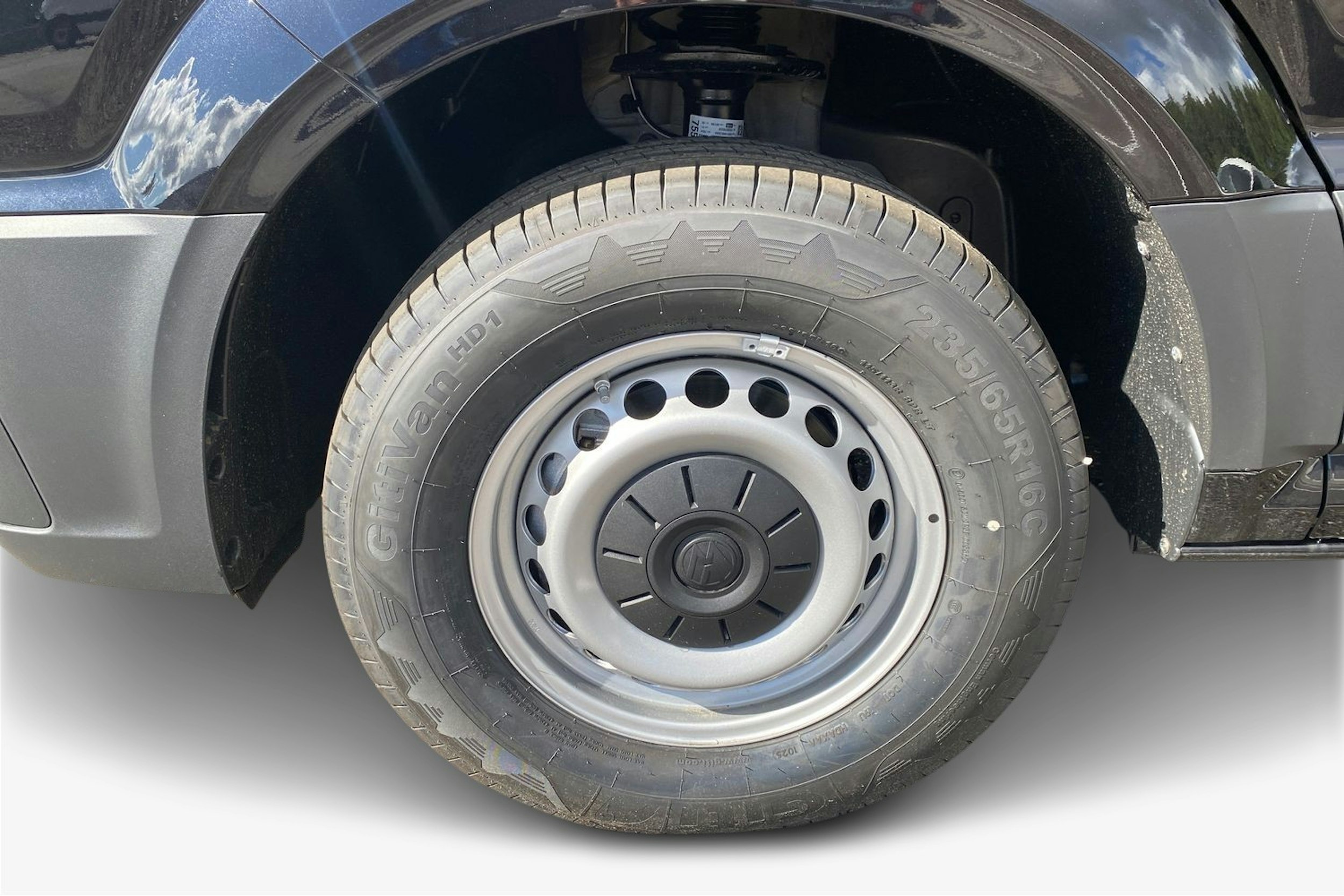 musta Volkswagen Crafter 2025 kuva 10.