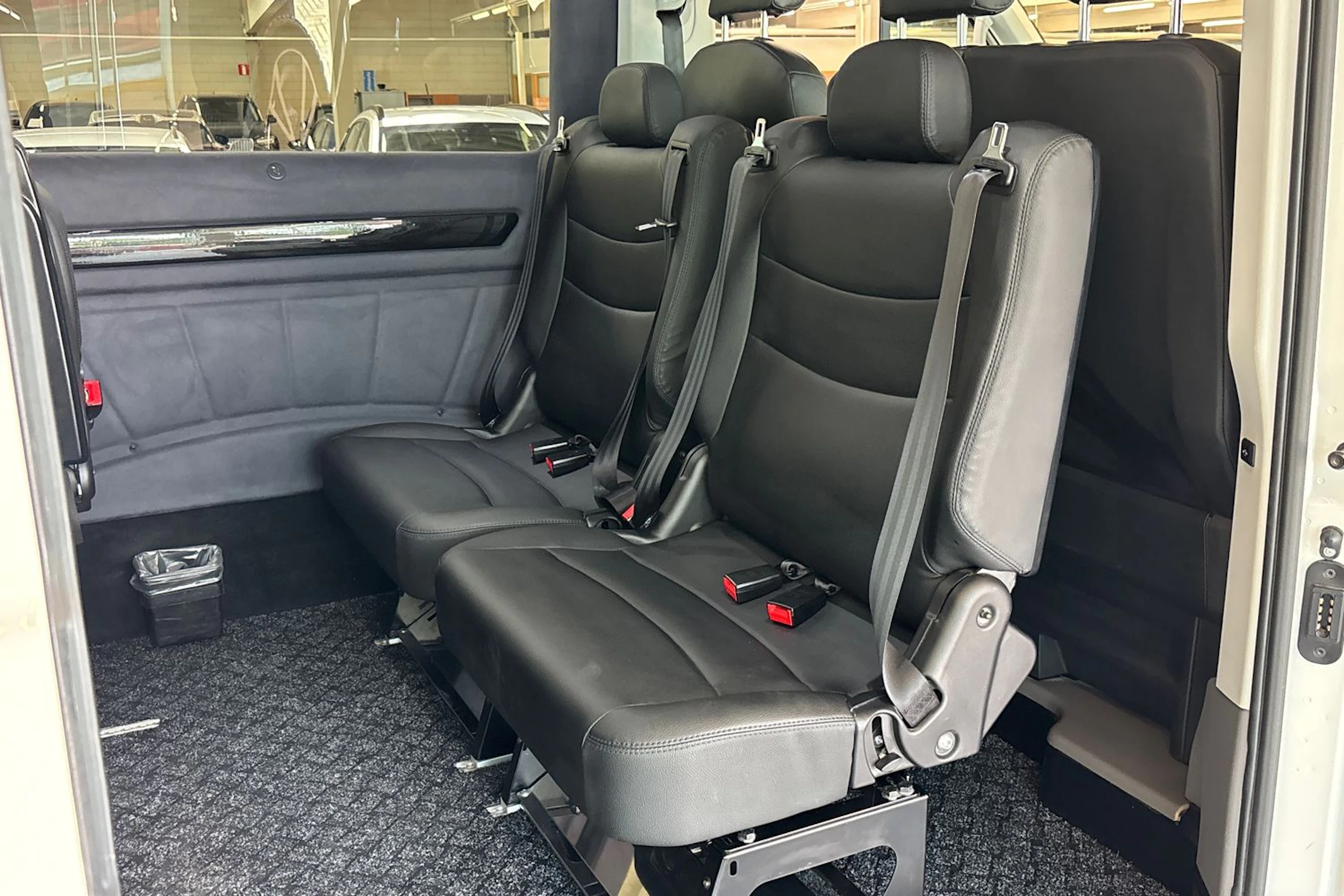valkoinen Volkswagen Crafter 2025 kuva 24.