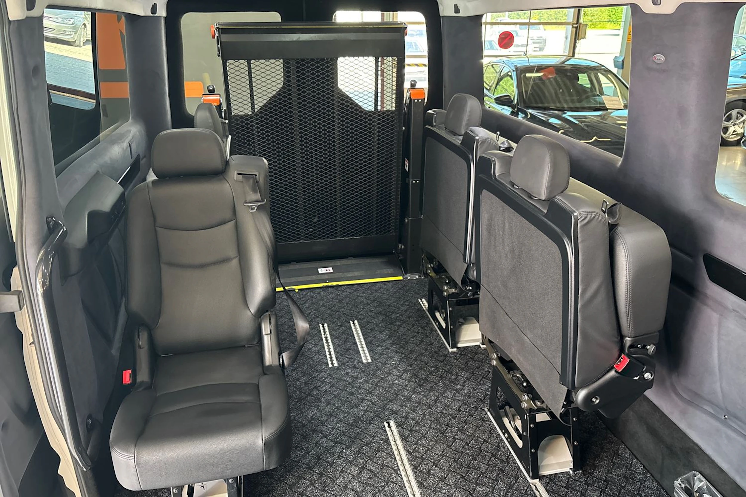 valkoinen Volkswagen Crafter 2025 kuva 25.