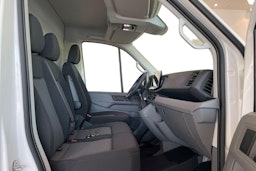 valkoinen Volkswagen Crafter 2025 kuva 10.