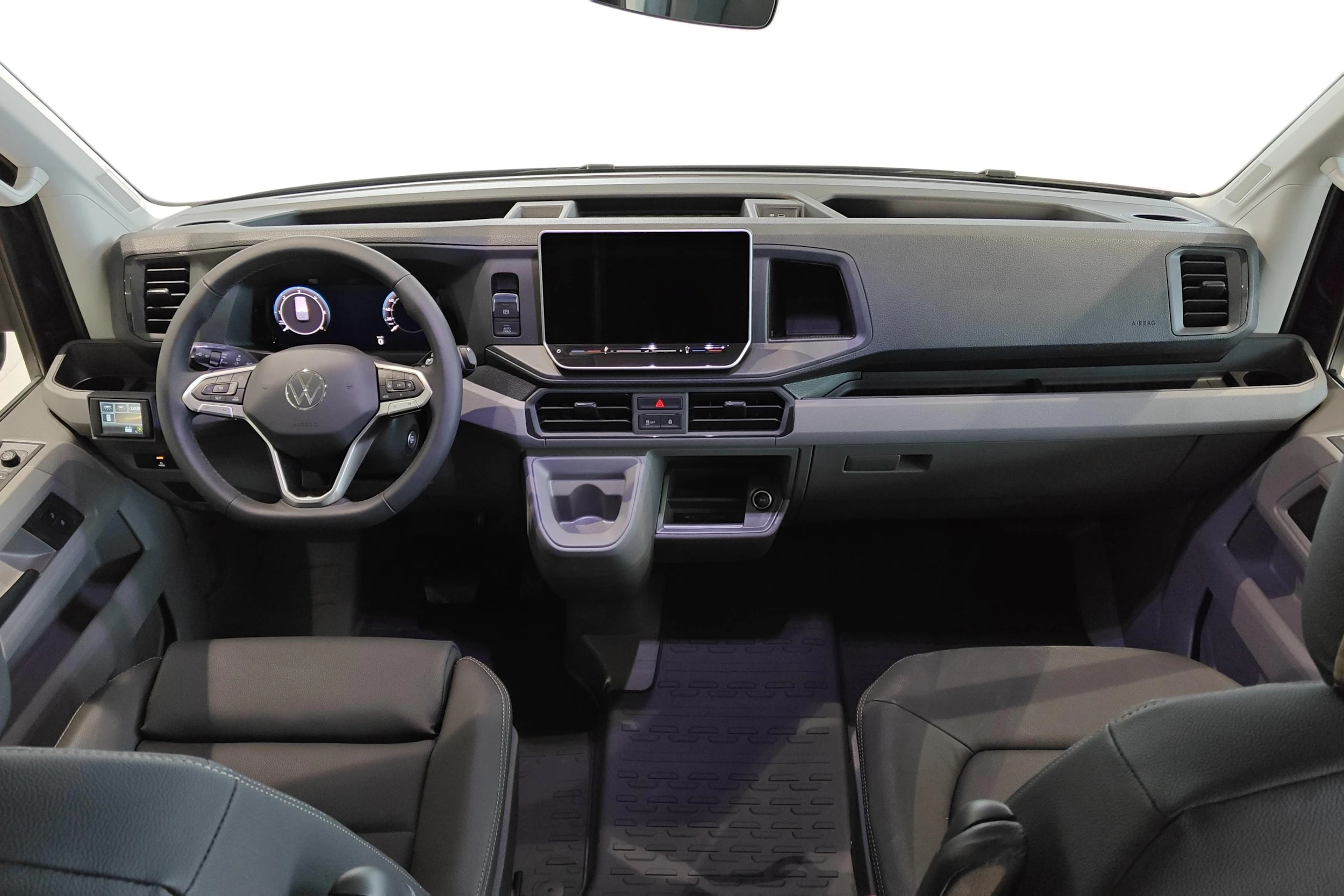 met. musta Volkswagen Crafter 2026 kuva 9.