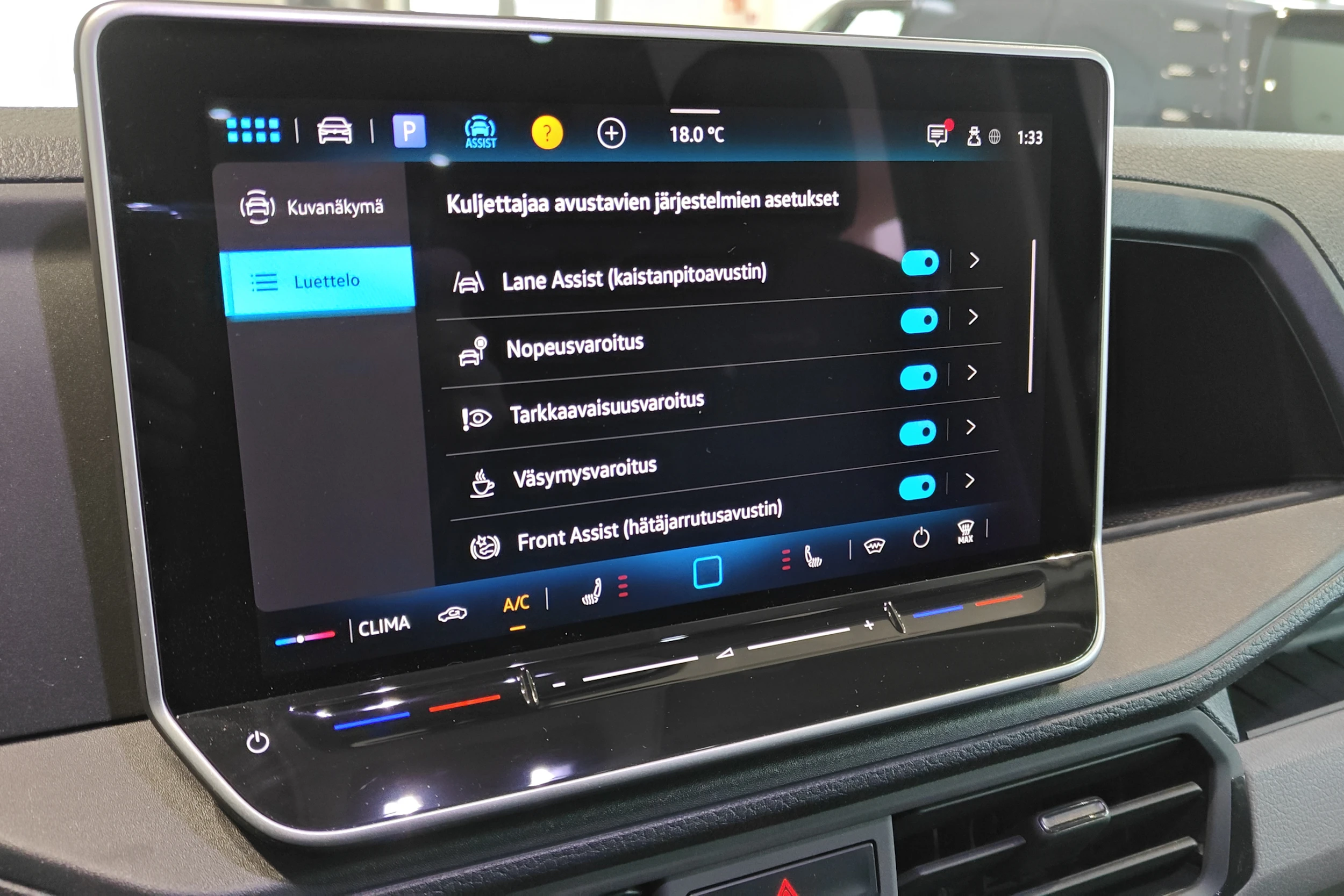 met. musta Volkswagen Crafter 2026 kuva 15.