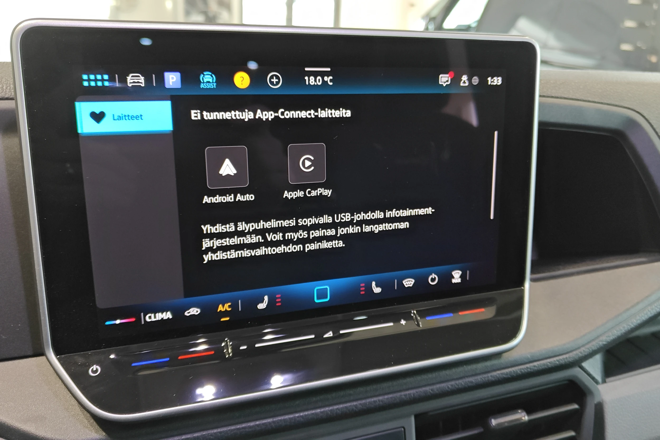 met. musta Volkswagen Crafter 2026 kuva 17.