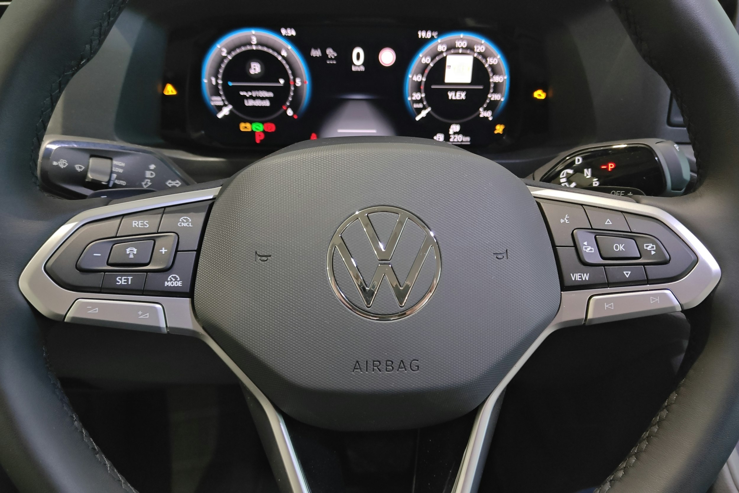 valkoinen Volkswagen Crafter 2026 kuva 13.