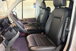 valkoinen Volkswagen Crafter 2026 kuva 32.