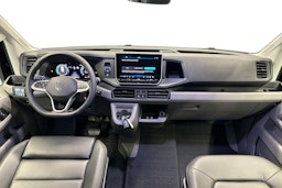 musta Volkswagen Crafter 2026 kuva 9.