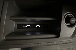 musta Volkswagen Crafter 2026 kuva 31.