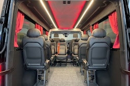 musta Volkswagen Crafter 2026 kuva 15.