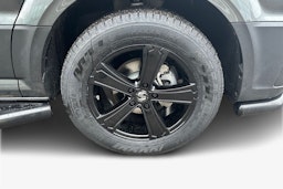 met. harmaa Volkswagen Crafter 2026 kuva 12.