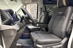 met. musta Volkswagen Crafter 2026 kuva 16.