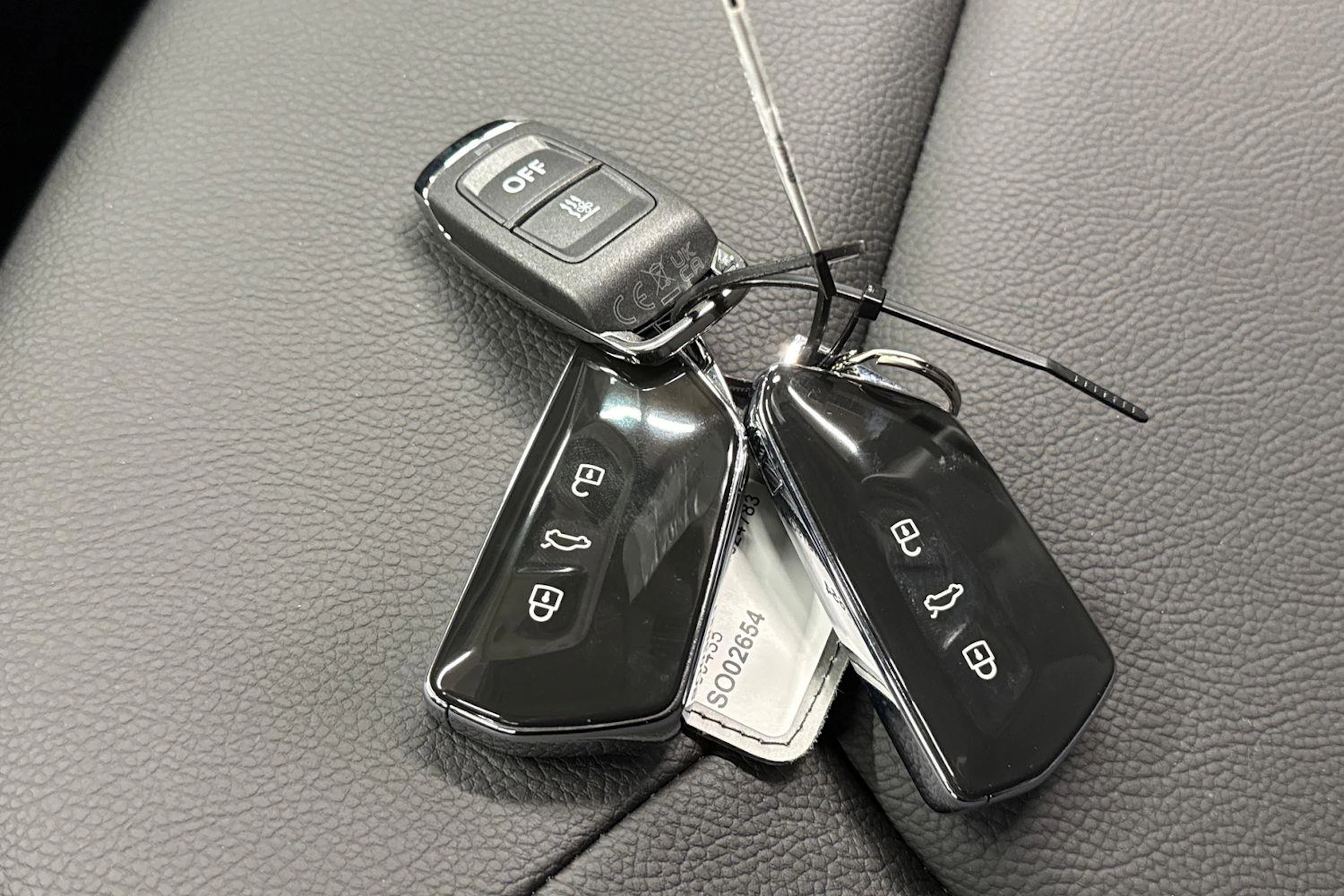 met. musta Volkswagen Crafter 2026 kuva 25.