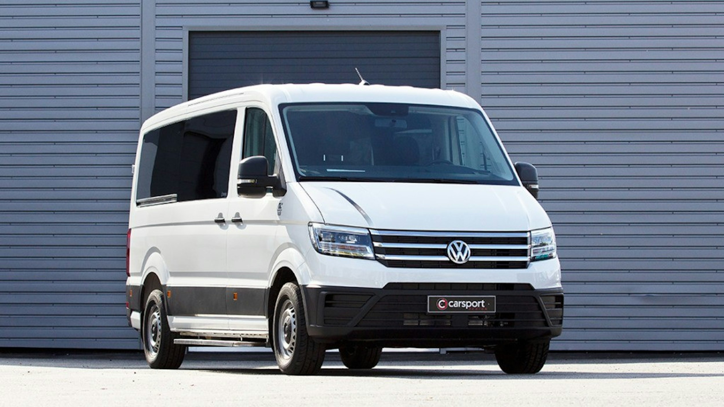 Candy White -valkoinen normaaliväri Volkswagen Crafter 2026 kuva 1.