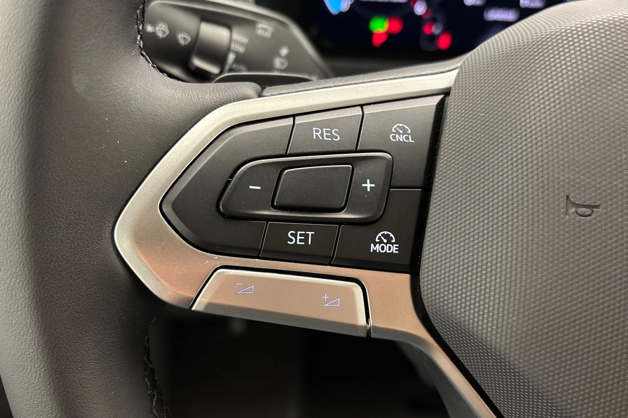 valkoinen Volkswagen Crafter 2026 kuva 15.
