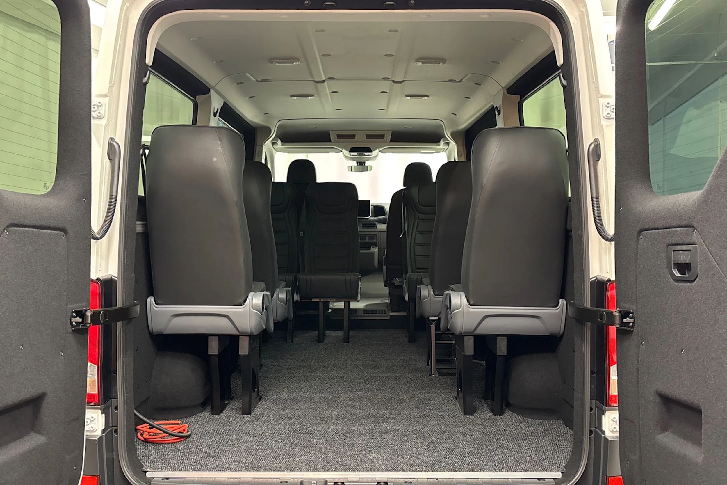 valkoinen Volkswagen Crafter 2026 kuva 25.