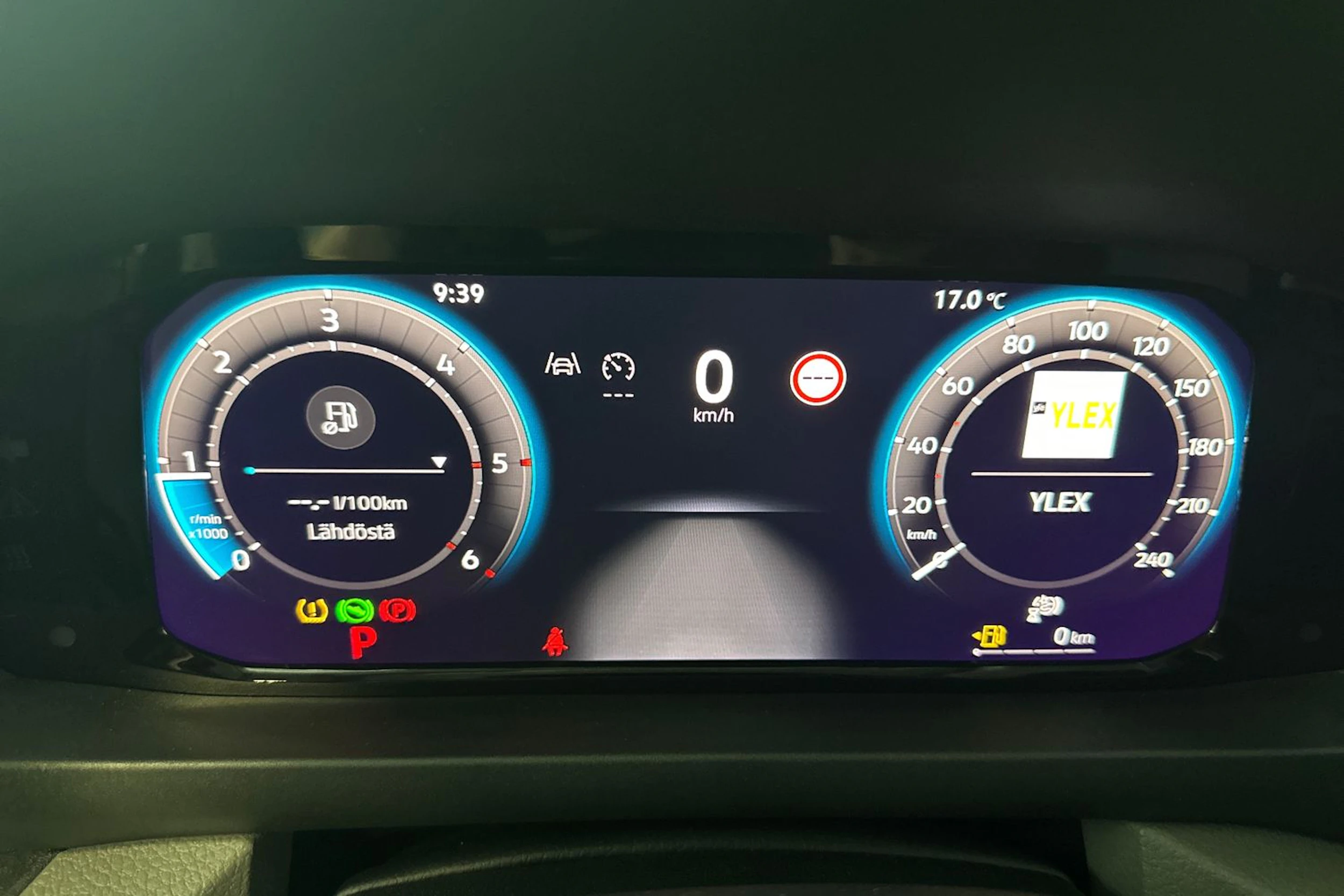valkoinen Volkswagen Crafter 2026 kuva 18.