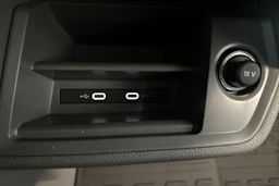 valkoinen Volkswagen Crafter 2026 kuva 25.