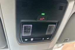 valkoinen Volkswagen Crafter 2026 kuva 26.