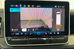 harmaa Volkswagen Crafter 2026 kuva 29.