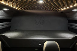 met. harmaa Volkswagen Crafter 2026 kuva 17.