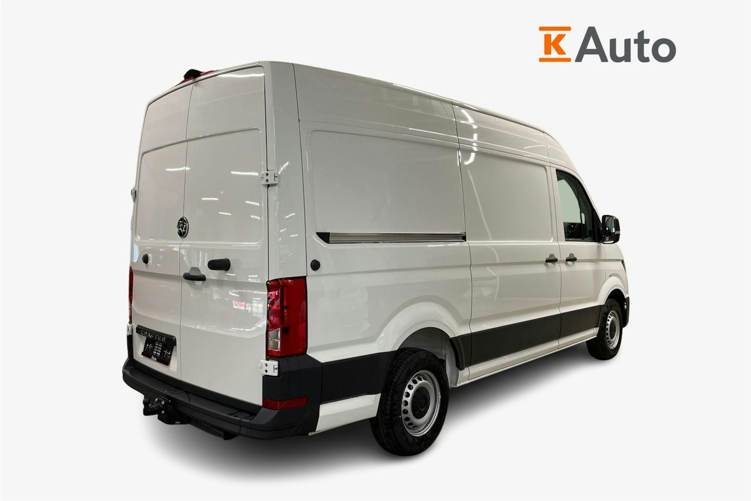 valkoinen Volkswagen Crafter 2026 kuva 2.