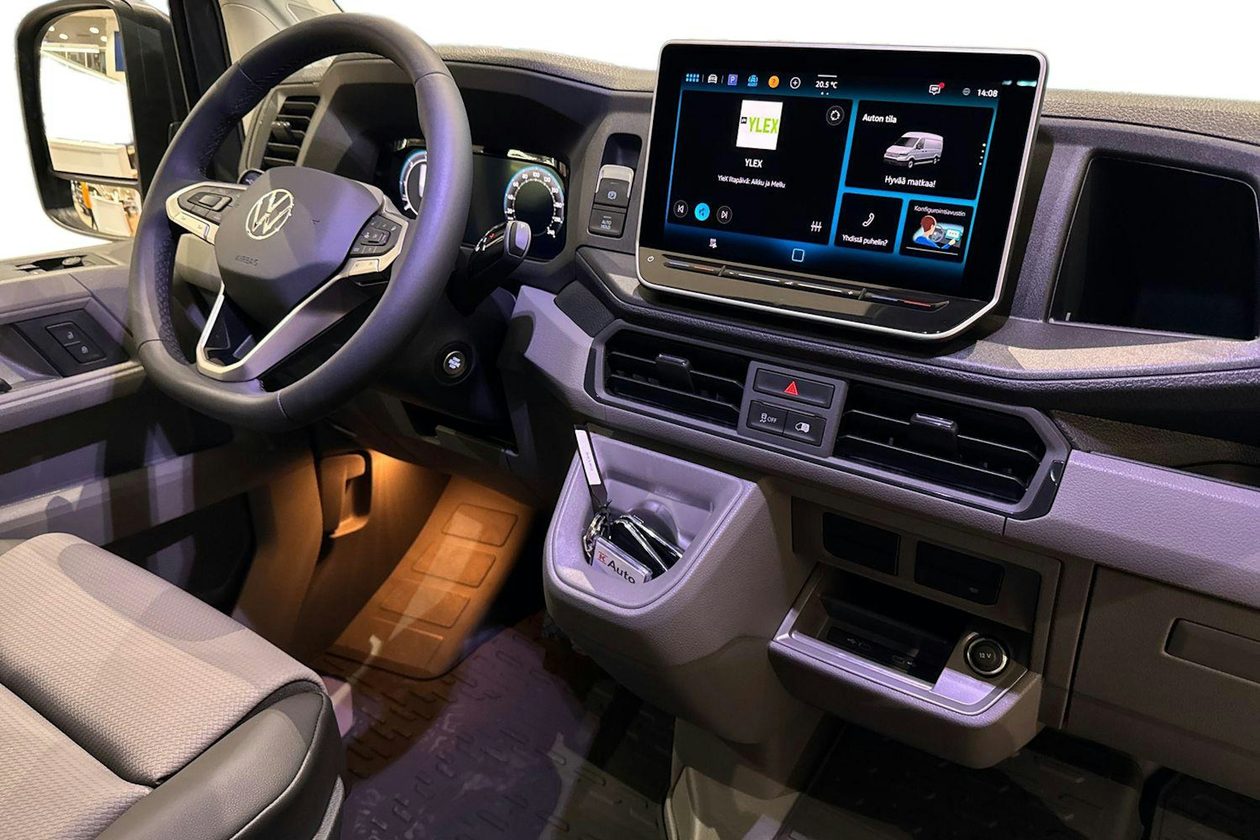 met. harmaa Volkswagen Crafter 2026 kuva 9.