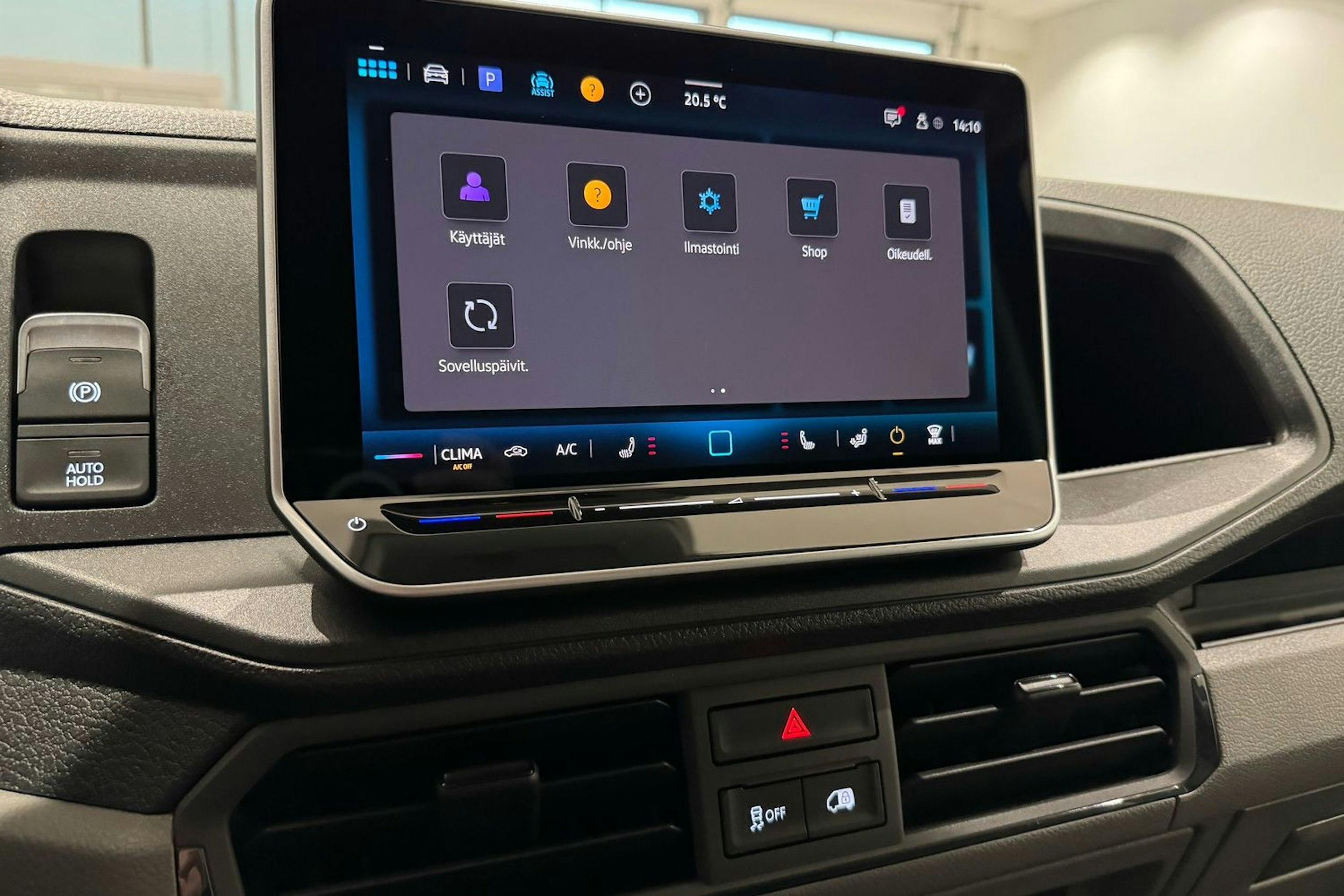 met. harmaa Volkswagen Crafter 2026 kuva 16.