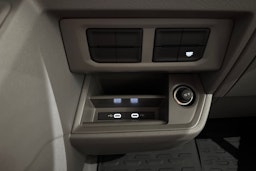 met. harmaa Volkswagen Crafter 2026 kuva 22.