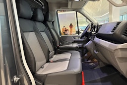 met. harmaa Volkswagen Crafter 2026 kuva 24.