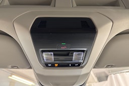 met. harmaa Volkswagen Crafter 2026 kuva 25.