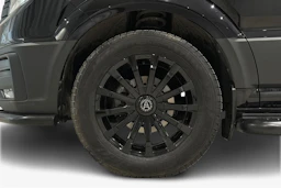 met. musta Volkswagen Crafter 2026 kuva 12.