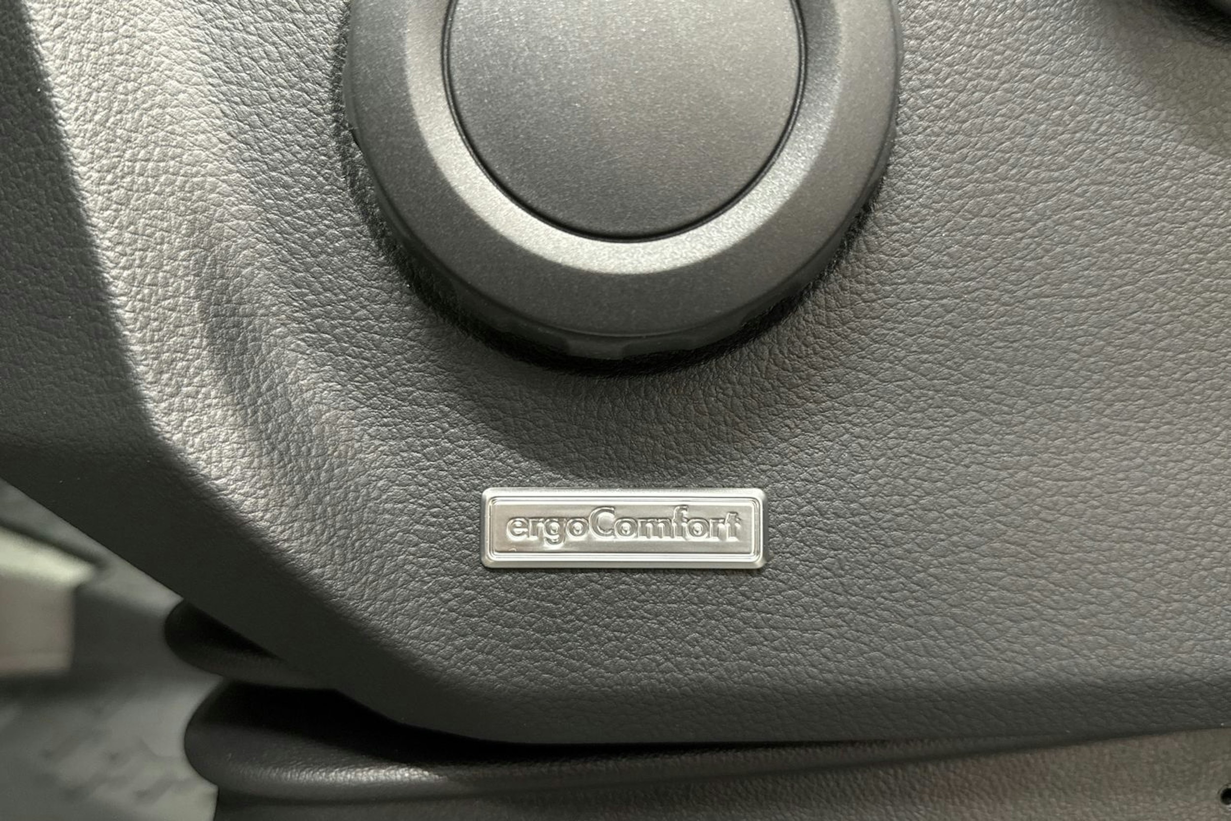 met. harmaa Volkswagen Crafter 2026 kuva 11.