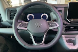 musta metalliväri Volkswagen Crafter 2026 kuva 13.