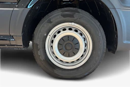 musta Volkswagen Crafter 2026 kuva 12.