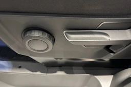 musta Volkswagen Crafter 2026 kuva 18.