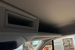 musta Volkswagen Crafter 2026 kuva 32.