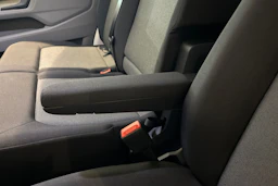 musta Volkswagen Crafter 2026 kuva 35.