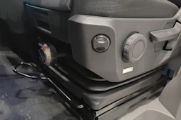 valkoinen Volkswagen Crafter 2026 kuva 21.