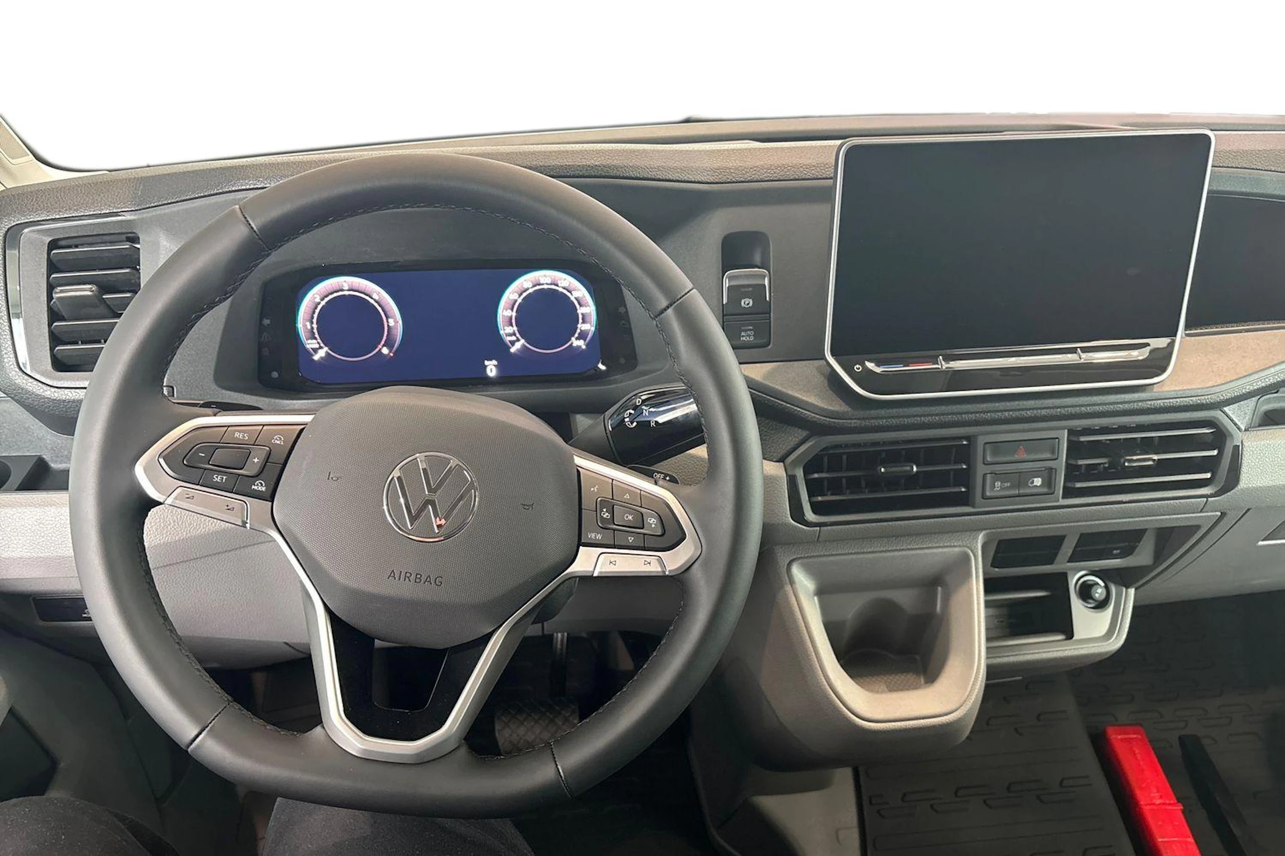 valkoinen Volkswagen Crafter 2026 kuva 9.