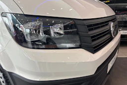 valkoinen Volkswagen Crafter 2026 kuva 29.