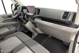 valkoinen Volkswagen Crafter 2026 kuva 9.