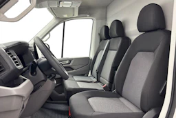 valkoinen Volkswagen Crafter 2026 kuva 11.