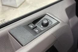 musta Volkswagen Crafter 2026 kuva 28.