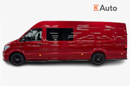 Punainen Volkswagen Crafter 2026 kuva 7.